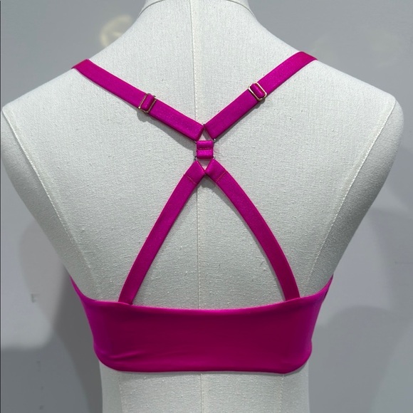 Victoria's Secret Size 32DD Pink Push-Up Bra with Satin Finish - Picture 2 of 7